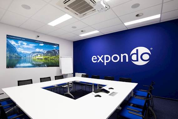Punchy presentations with Optoma’s WU416 projectors at Expondo in Poland